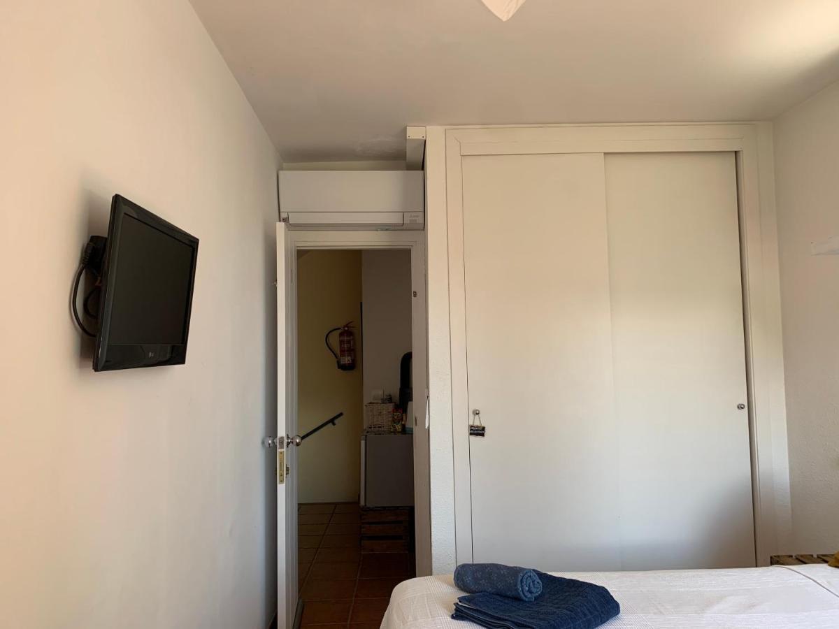Habitacion Centrica Con Aire Acondicionado Bano Privado Nevera Cadaques Exterior photo
